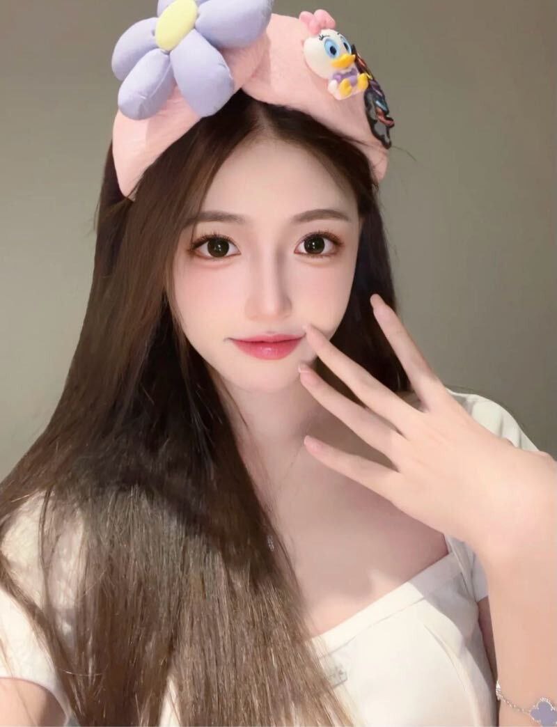 48974